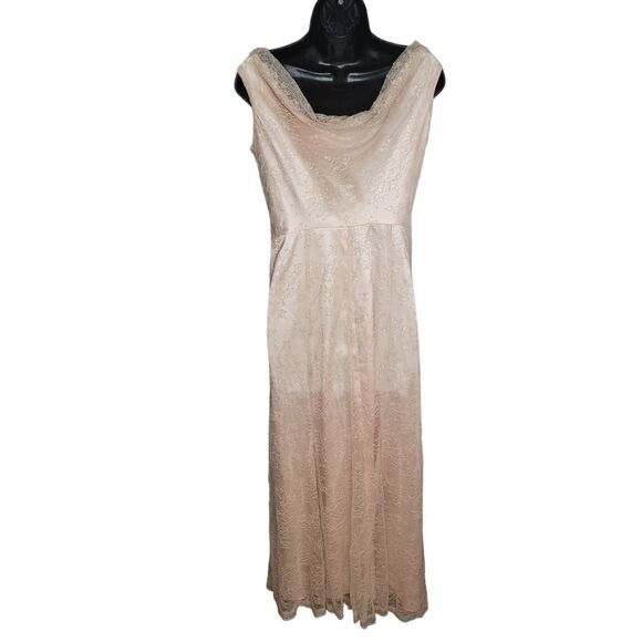 Tahari Arthur Levine Beaded Peach Lace Gown Dress Size 10 - Picture 2 of 9